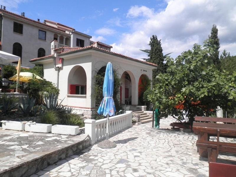 Apartments Jadranka Omišalj Exterior foto